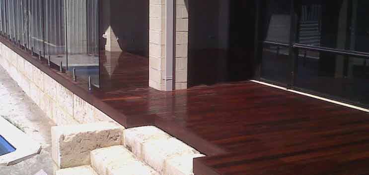 Jarrah Hardwood Decking Patio - Glass Railing balustrade